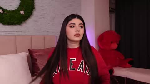 Snapshot of rachelswaan chatting on February 12, 4:23 am RachelSwaan online show from February 12, 4:23 am