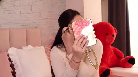 Snapshot of rachelswaan chatting on March 9, 7:56 am RachelSwaan online show from March 9, 7:56 am