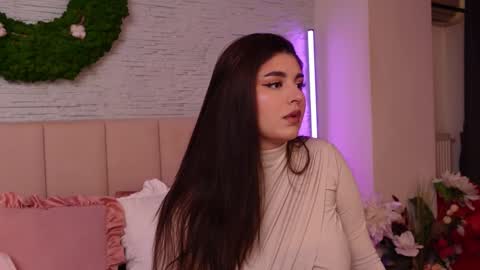 Snapshot of rachelswaan chatting on September 21, 5:20 am RachelSwaan online show from September 21, 5:20 am