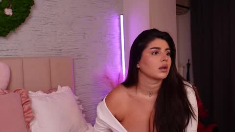 Snapshot of rachelswaan chatting on October 8, 7:39 am RachelSwaan online show from October 8, 7:39 am