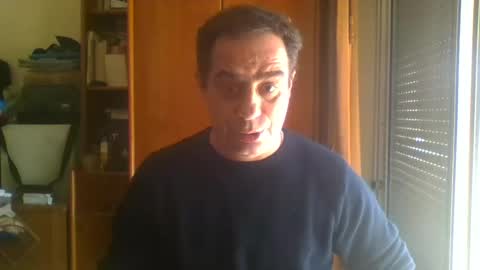Snapshot of rafabit chatting on May 12, 1:52 pm rafabit online show from May 12, 1:52 pm
