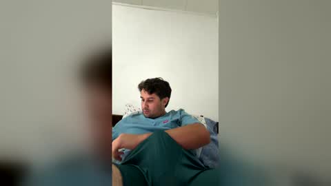 Snapshot of rafabuscub chatting on March 25, 11:22 pm Rapha777 online show from March 25, 11:22 pm