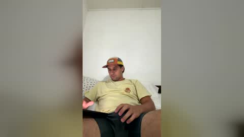 Snapshot of rafabuscub chatting on March 31, 12:34 am Rapha777 online show from March 31, 12:34 am