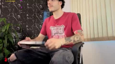 R A F A E L online show from February 22, 8:51 pm