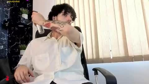 R A F A E L online show from February 28, 7:04 pm