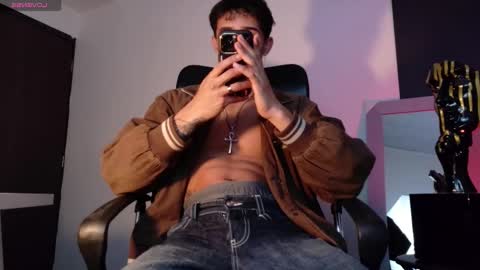 IG online show from January 10, 3:08 am