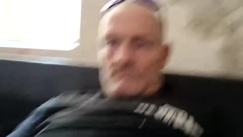 Snapshot of ragingzef69 chatting on February 19, 12:03 am Bigthickdickinvic online show from February 19, 12:03 am