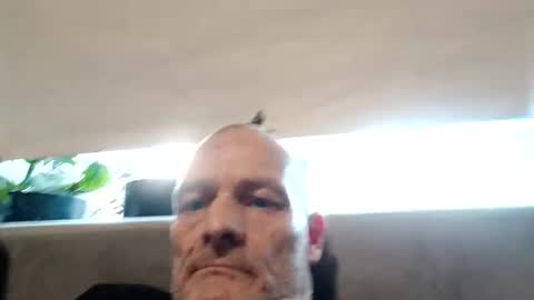 Snapshot of ragingzef69 chatting on September 12, 6:02 am Bigthickdickinvic online show from September 12, 6:02 am