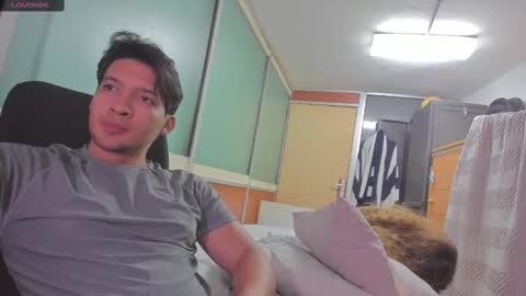 Snapshot of ragnarr_xxx chatting on February 8, 12:06 am Ragnarr online show from February 8, 12:06 am