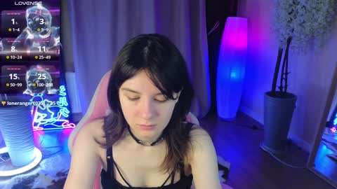 Snapshot of raiden_maid chatting on December 11, 4:18 am Betty online show from December 11, 4:18 am