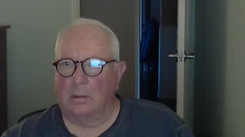 Snapshot of raiderman215 chatting on June 10, 1:32 pm raiderman215 online show from June 10, 1:32 pm