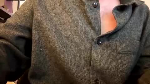 Snapshot of rainier1234 chatting on December 31, 8:56 pm Alex online show from December 31, 8:56 pm