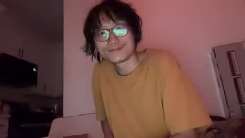 Snapshot of rainymeat chatting on June 15, 3:09 am rainymeat online show from June 15, 3:09 am