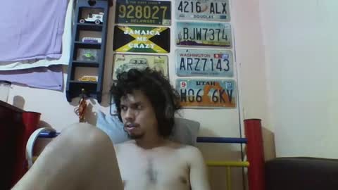 Snapshot of raku2386 chatting on December 6, 6:59 am Ken online show from December 6, 6:59 am