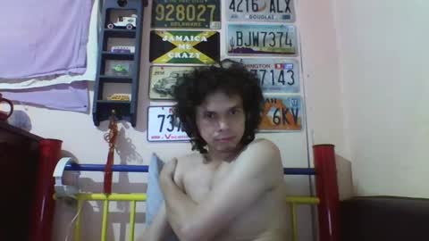 Snapshot of raku2386 chatting on December 10, 6:17 pm Ken online show from December 10, 6:17 pm