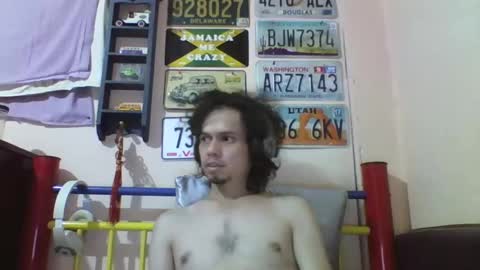 Snapshot of raku2386 chatting on December 24, 2:32 am Ken online show from December 24, 2:32 am