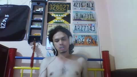 Snapshot of raku2386 chatting on February 12, 1:09 am Ken online show from February 12, 1:09 am