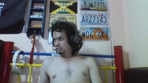 Snapshot of raku2386 chatting on February 14, 1:13 am Ken online show from February 14, 1:13 am