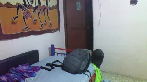 Snapshot of raku2386 chatting on March 1, 1:32 am Ken online show from March 1, 1:32 am