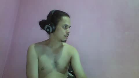 Snapshot of raku2386 chatting on September 28, 1:11 am Ken online show from September 28, 1:11 am