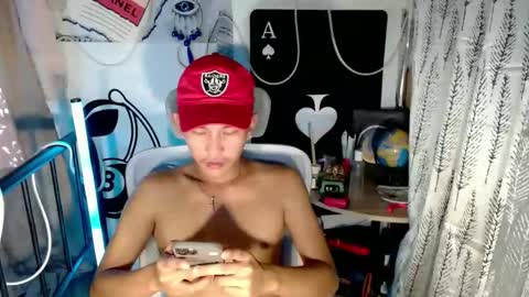 ralfhuge24 online show from February 7, 6:50 am