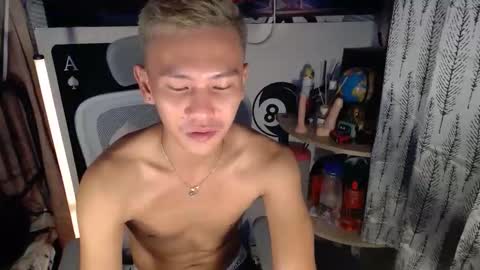 ralfhuge24 online show from March 16, 11:47 am