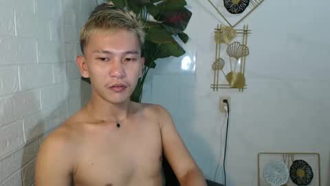 ralfhuge24 online show from April 11, 12:20 pm