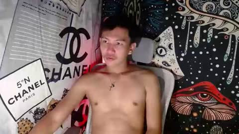 Snapshot of ralfhuge24 chatting on May 31, 11:17 pm ralfhuge24 online show from May 31, 11:17 pm