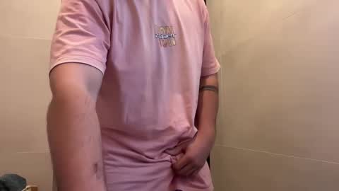 Snapshot of ralve31 chatting on November 7, 11:21 am C2C Spanish 27 online show from November 7, 11:21 am