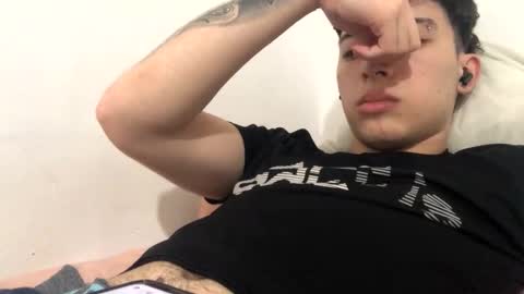 Snapshot of ramiroo2312 chatting on November 15, 2:42 am ramiroo2312 online show from November 15, 2:42 am