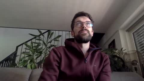 Snapshot of ramler0815 chatting on June 15, 8:16 am ramler0815 online show from June 15, 8:16 am