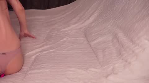 Snapshot of ramonatorres_ chatting on February 25, 12:03 pm Ramona 3 ig Ramonaascity online show from February 25, 12:03 pm