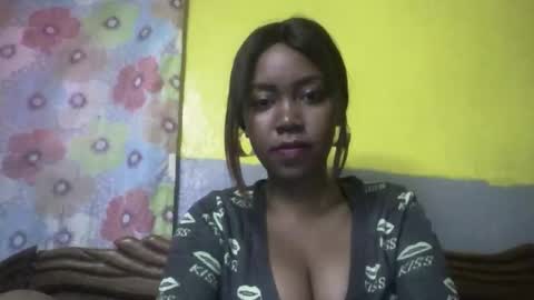 Snapshot of ranah23 chatting on February 11, 2:44 pm ranah23 online show from February 11, 2:44 pm