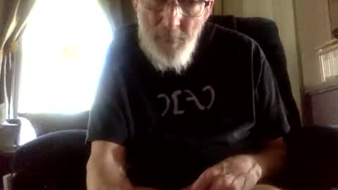 Snapshot of rando56 chatting on May 19, 8:59 pm Randy online show from May 19, 8:59 pm