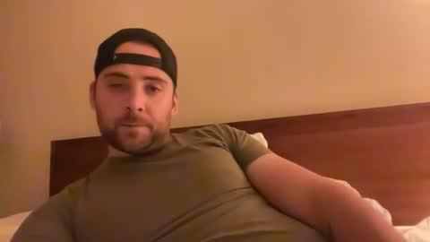 Snapshot of randomdude5950 chatting on November 3, 1:19 am randomdude5950 online show from November 3, 1:19 am