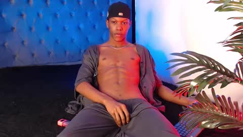 randy_connor9 online show from March 12, 10:39 pm