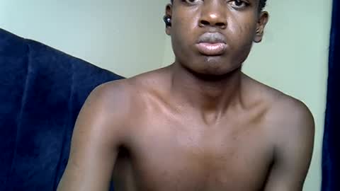 Snapshot of randy_ebony chatting on May 27, 5:21 pm randy_ebony online show from May 27, 5:21 pm