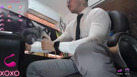 randylukehot online show from November 11, 10:15 am