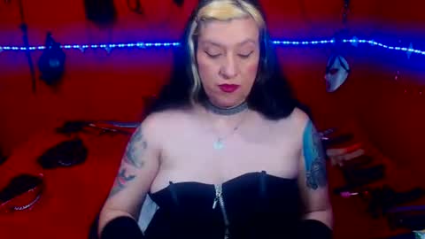 Snapshot of randymaturex01 chatting on May 11, 1:11 am Sonia online show from May 11, 1:11 am
