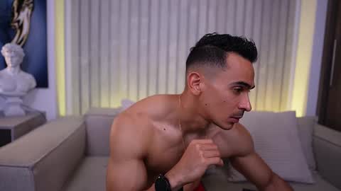 RANDY online show from November 3, 5:25 pm