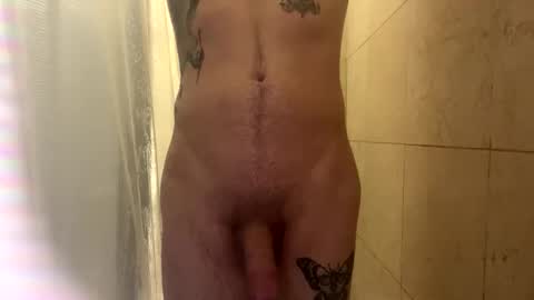 Snapshot of randysavage9 chatting on February 24, 8:03 pm FreeC2C online show from February 24, 8:03 pm