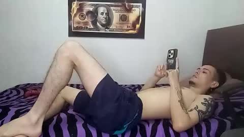 Snapshot of rangel_sex chatting on May 3, 8:59 pm Rangel and Lola online show from May 3, 8:59 pm