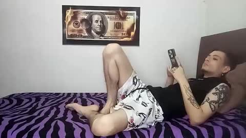 Snapshot of rangel_sex chatting on May 12, 1:58 am Rangel and Lola online show from May 12, 1:58 am