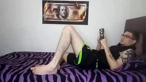 Snapshot of rangel_sex chatting on May 12, 6:38 pm Rangel and Lola online show from May 12, 6:38 pm