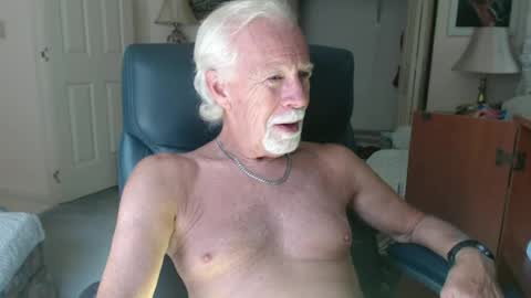 Snapshot of ranger1001 chatting on June 28, 7:42 pm ranger1001 online show from June 28, 7:42 pm