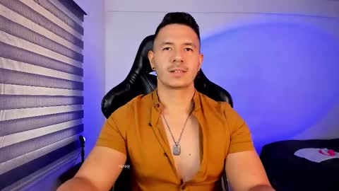 Snapshot of ransoj chatting on October 21, 3:13 pm Jonas online show from October 21, 3:13 pm