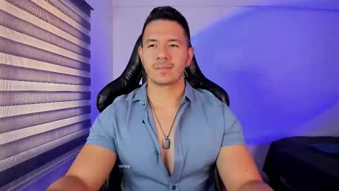 Snapshot of ransoj chatting on November 17, 2:01 pm Jonas online show from November 17, 2:01 pm