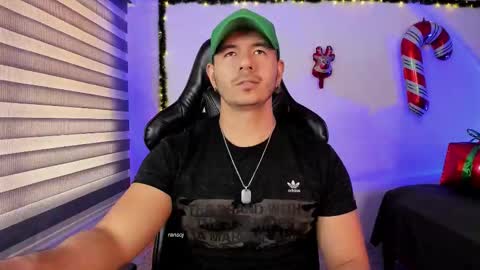 Snapshot of ransoj chatting on December 18, 2:56 pm Jonas online show from December 18, 2:56 pm