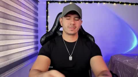 Snapshot of ransoj chatting on January 13, 2:33 pm Jonas online show from January 13, 2:33 pm