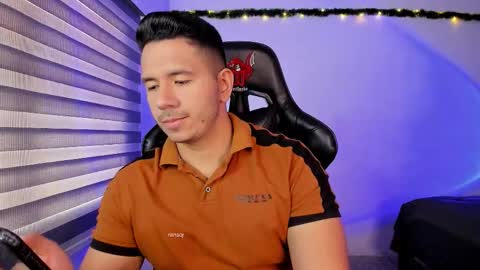 Snapshot of ransoj chatting on February 24, 2:59 pm Jonas online show from February 24, 2:59 pm